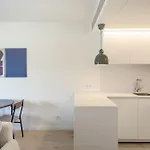 Apartamento Modern With Balcony And Pool Ii By Homing