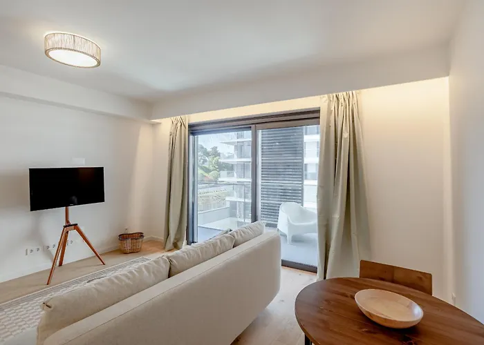 Modern With Balcony And Pool Ii By Homing Lägenhet *