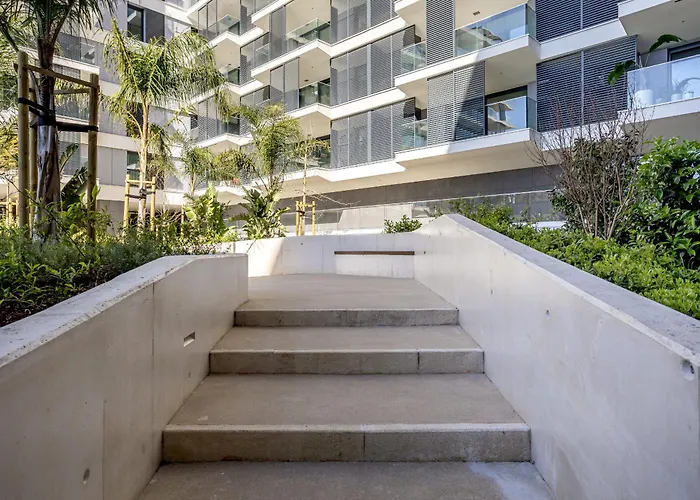 Lägenhet Modern With Balcony And Pool Ii By Homing Lisboa